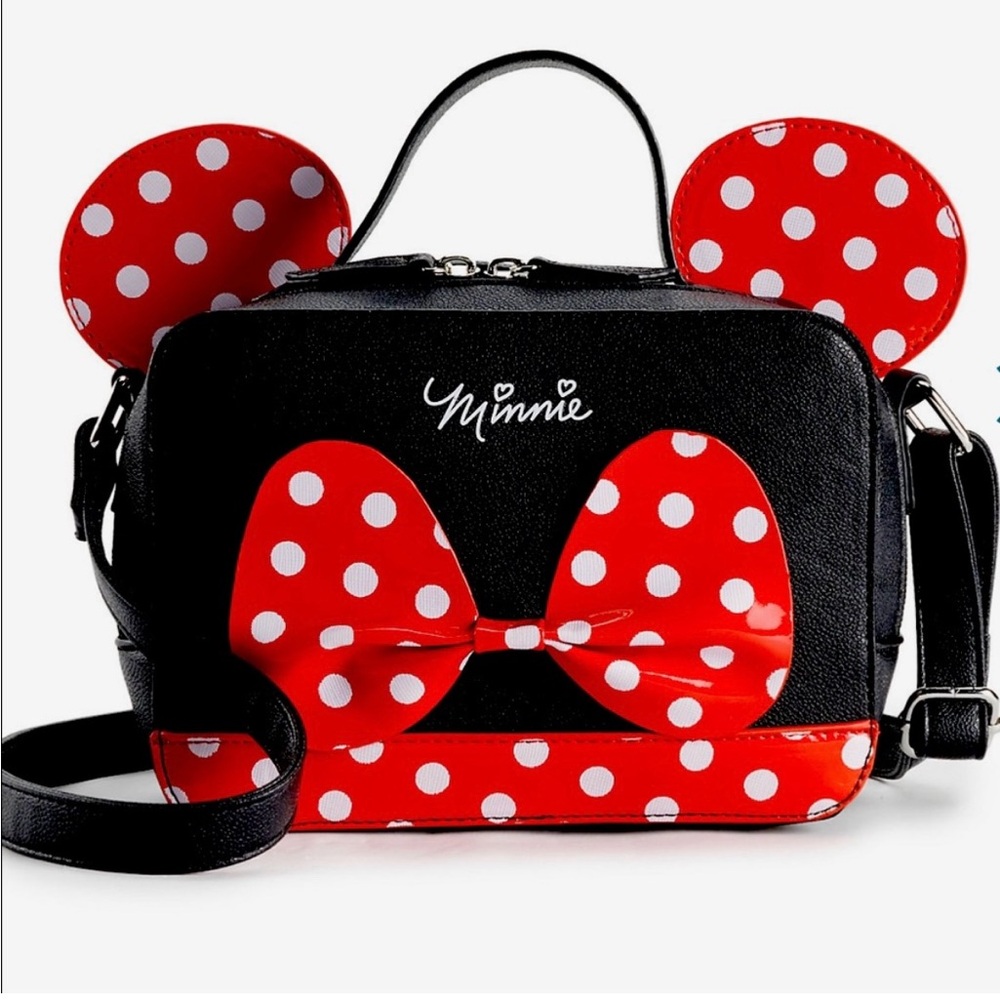 FINAL PRICE!! $25 Dani x Disney Danielle Nicole Minnie Mouse Crossbody Bag NWT